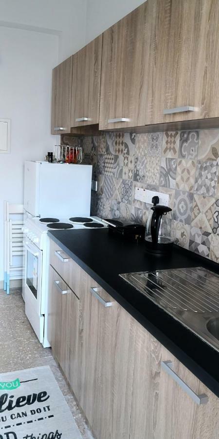 Apartamento Cozy Getaway In Nicosia Exterior foto